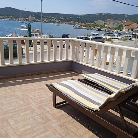 Apartment Josip Vinisce Bagian luar foto