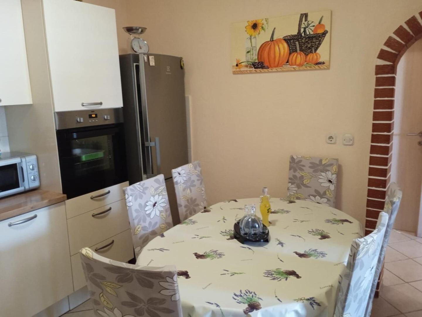 Apartment Josip Vinisce Bagian luar foto