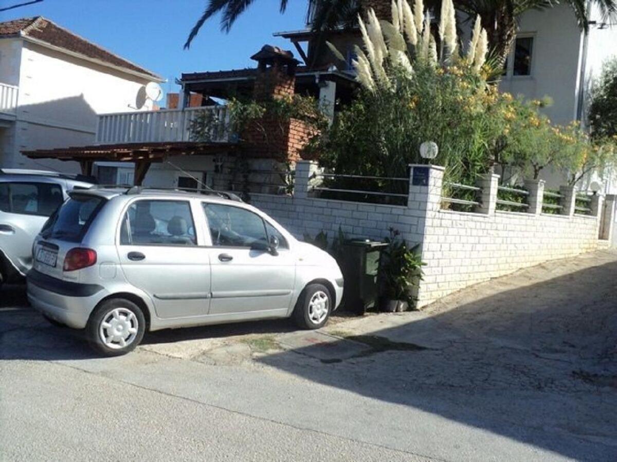 Apartment Josip Vinisce Bagian luar foto